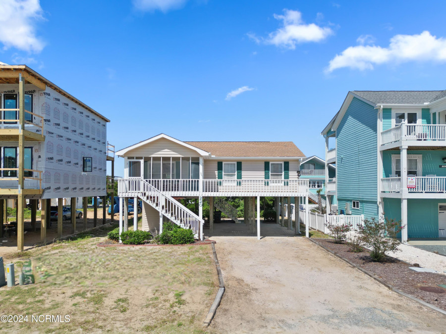 220 Brunswick Ave Holden Beach, NC 28462