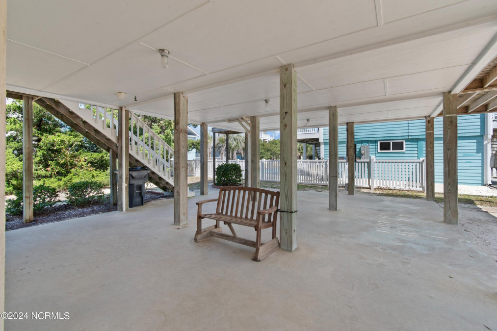 220 Brunswick Ave Holden Beach, NC 28462