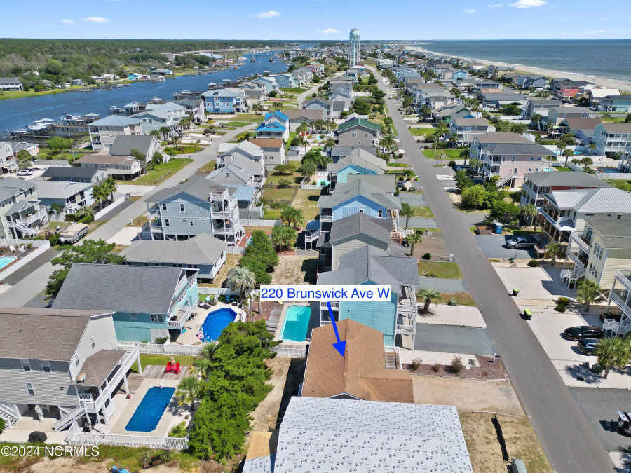 220 Brunswick Ave Holden Beach, NC 28462