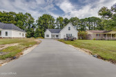 210 Crown Dr Washington, NC 27889