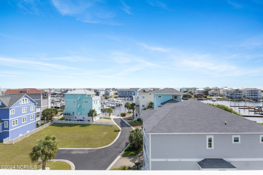 712 Saint Joseph St Carolina Beach, NC 28428