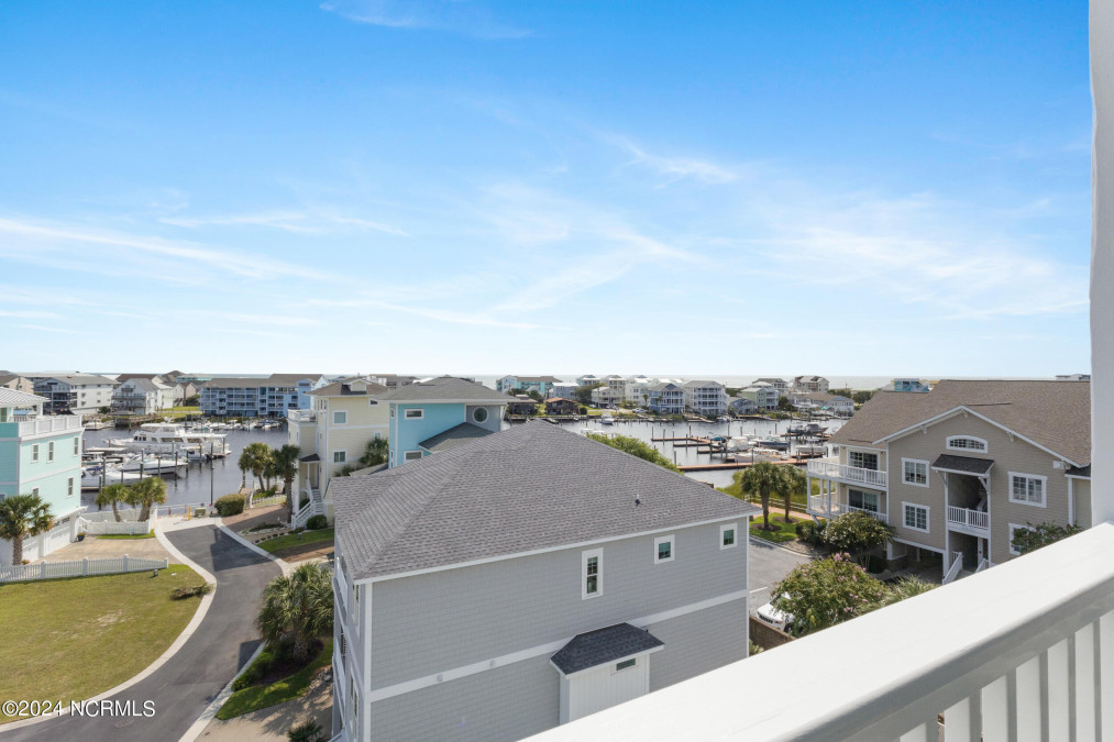 712 Saint Joseph St Carolina Beach, NC 28428