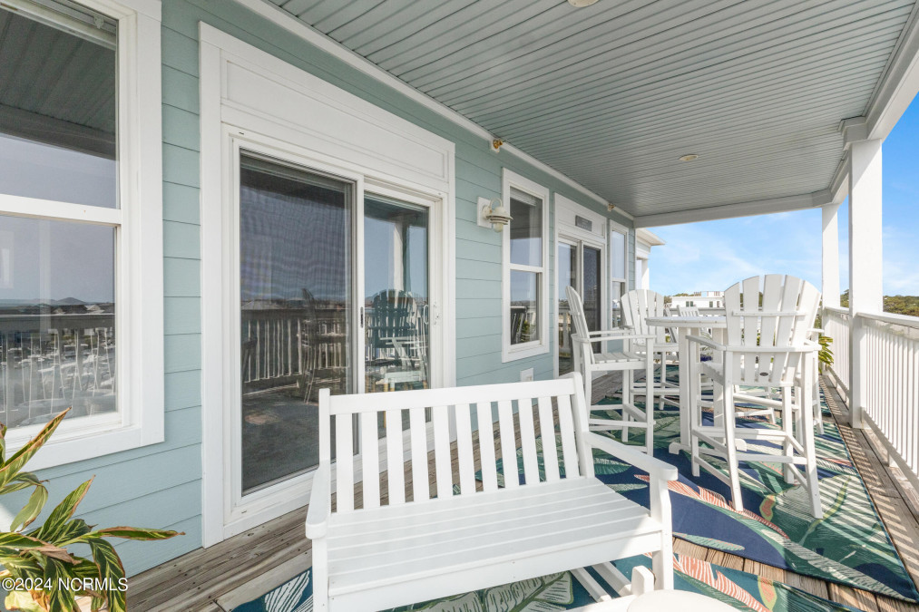 712 Saint Joseph St Carolina Beach, NC 28428