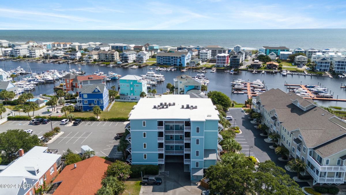 712 Saint Joseph St Carolina Beach, NC 28428