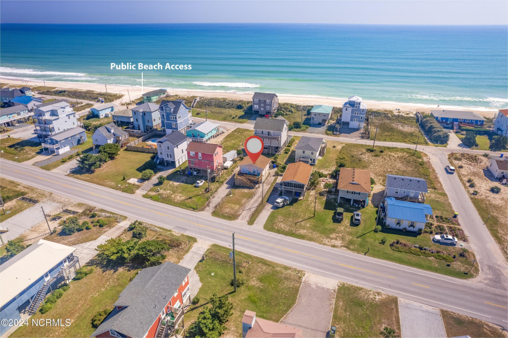 2712 Island Dr North Topsail Beach, NC 28460