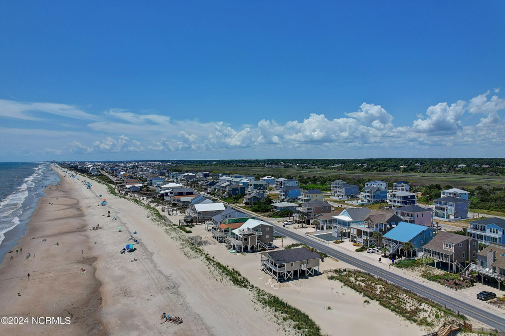 435 Second St Ocean Isle Beach, NC 28469