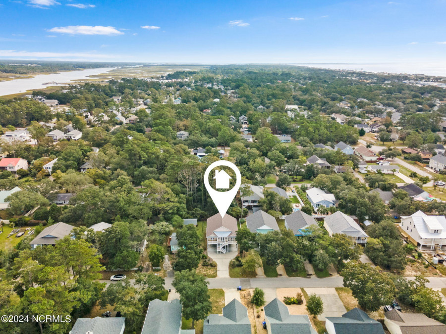 316 49th St Oak Island, NC 28465