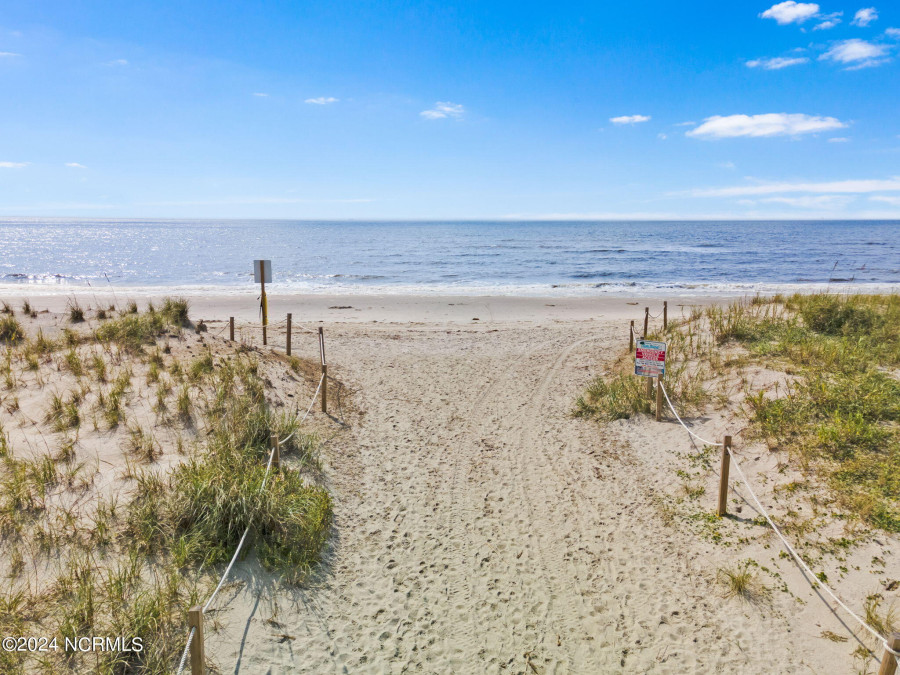 316 49th St Oak Island, NC 28465