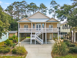 316 49th St Oak Island, NC 28465