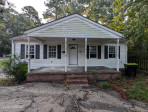 810 Lee St Whiteville, NC 28472