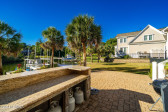 209 Bayside Dr Cape Carteret, NC 28584