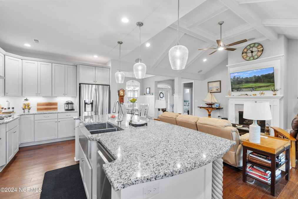 215 Planters Ridge Dr Sunset Beach, NC 28468