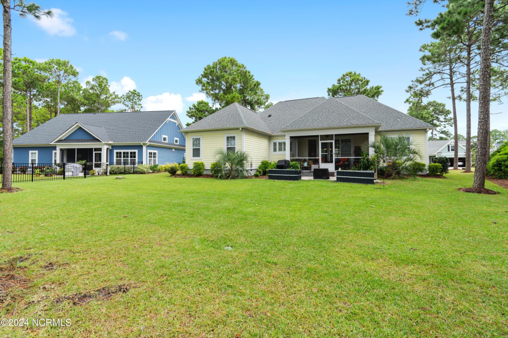 215 Planters Ridge Dr Sunset Beach, NC 28468