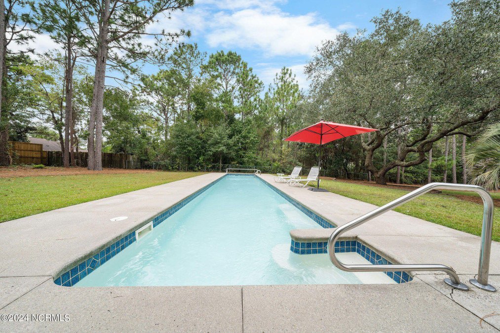 4614 Tall Tree Ln Wilmington, NC 28409