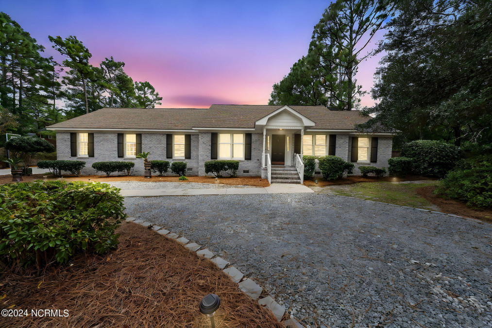 4614 Tall Tree Ln Wilmington, NC 28409