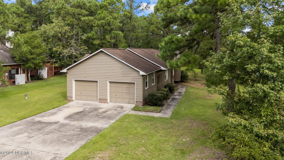 5512 Blackbeard Ln New Bern, NC 28560