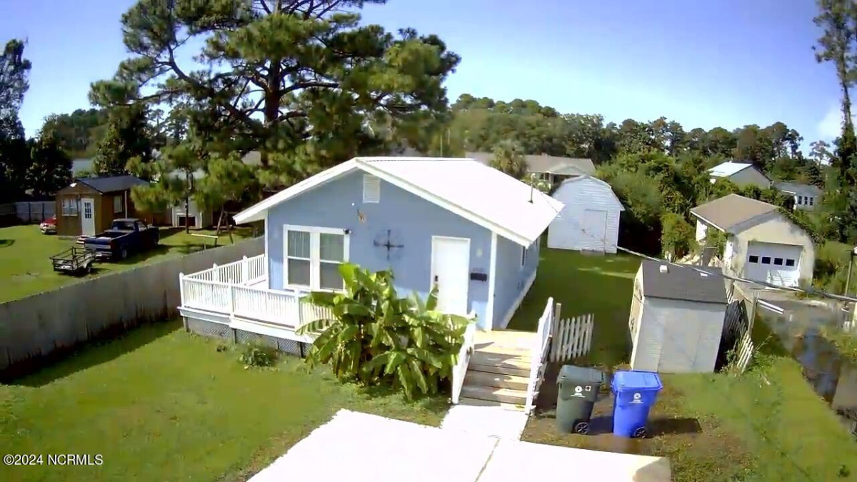 1627 Live Oak St Beaufort, NC 28516