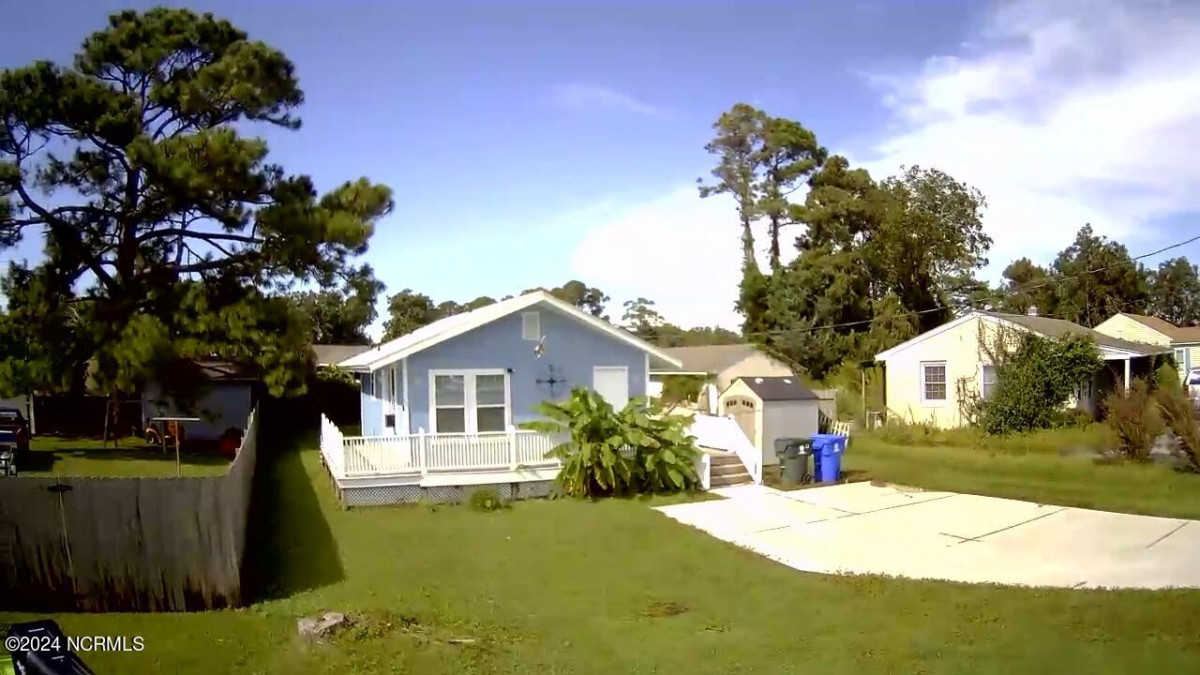 1627 Live Oak St Beaufort, NC 28516