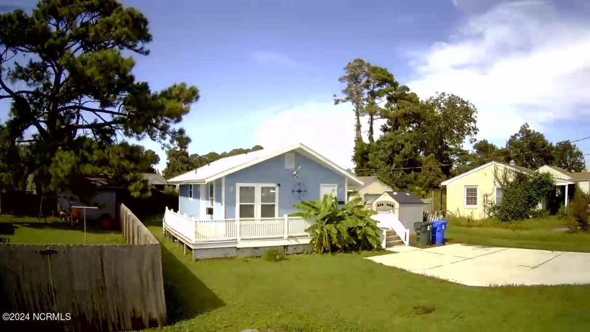 1627 Live Oak St Beaufort, NC 28516