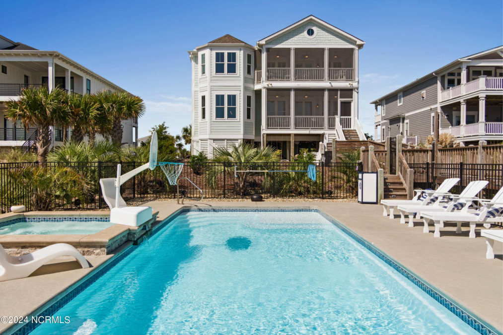 1219 Ocean Blvd Holden Beach, NC 28462