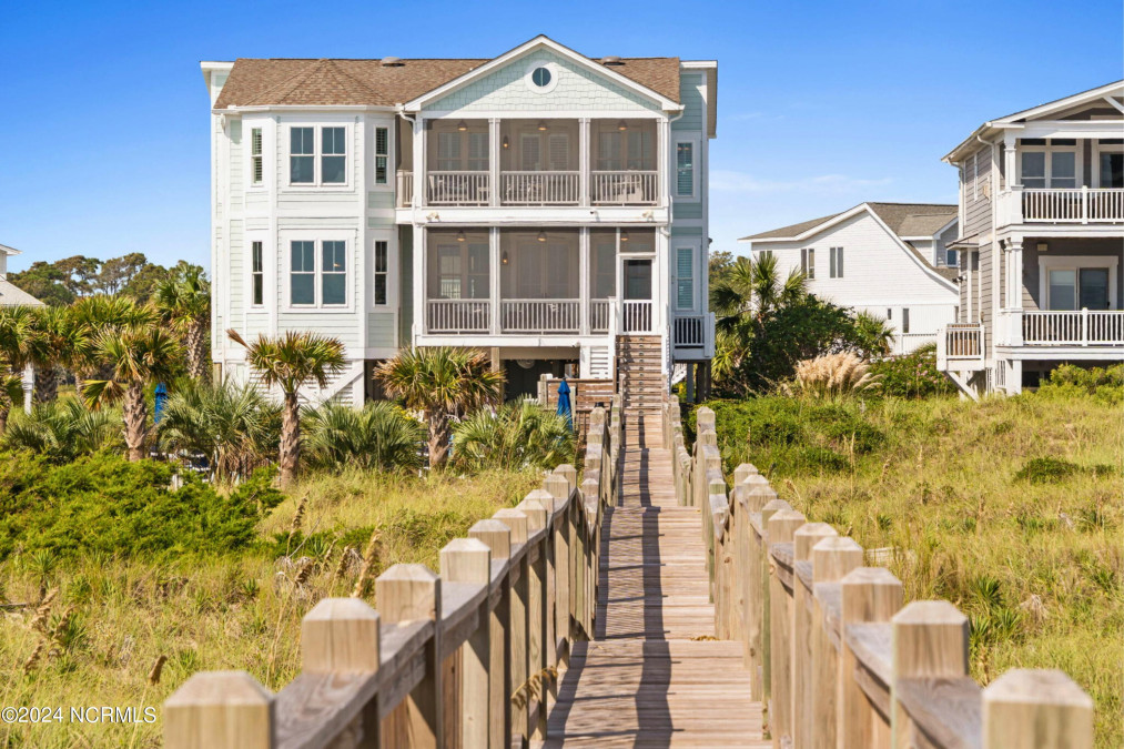 1219 Ocean Blvd Holden Beach, NC 28462