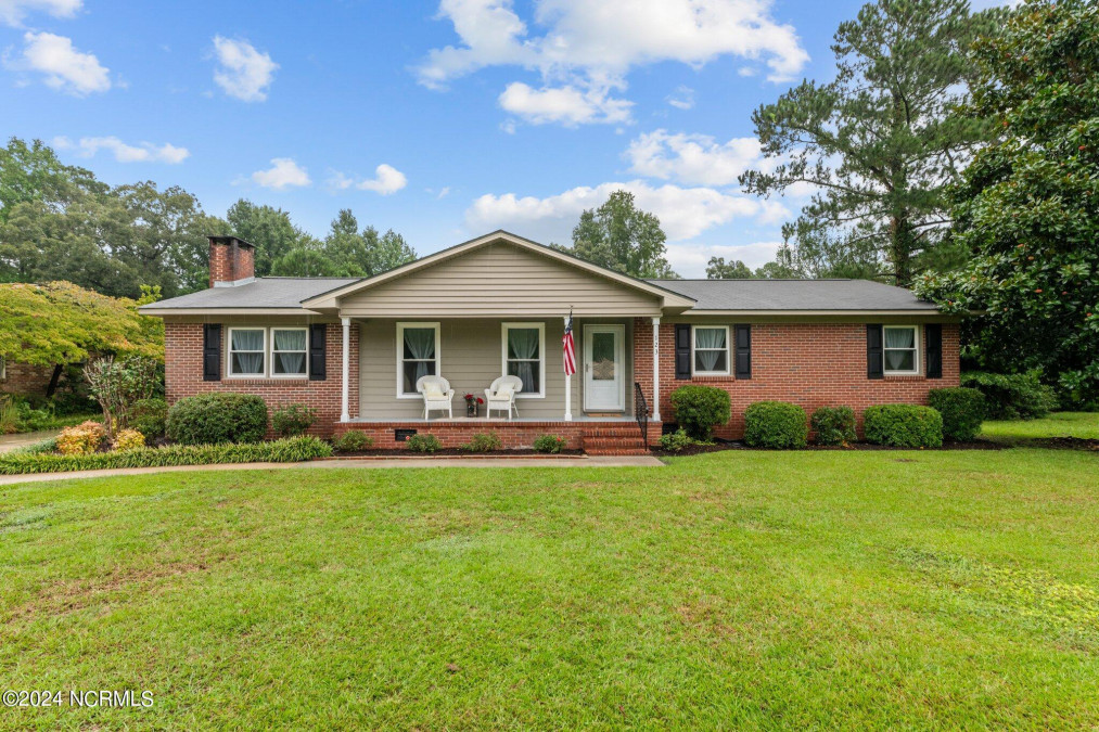 123 Paradise Cir Havelock, NC 28532