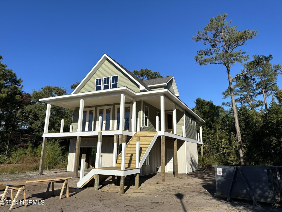 307 Landon Ln Sneads Ferry, NC 28460