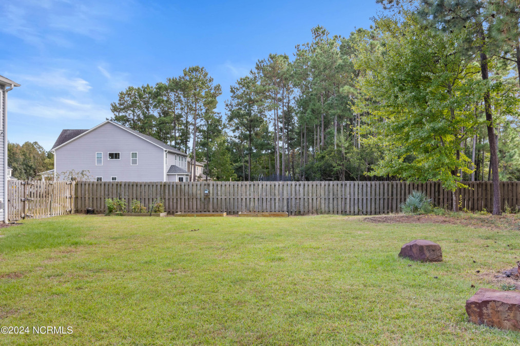 696 Majestic Oaks Dr Hampstead, NC 28443