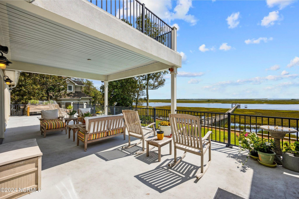 1324 Harbour Watch Calabash, NC 28467