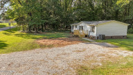 2305 Old Bath Hw Washington, NC 27889