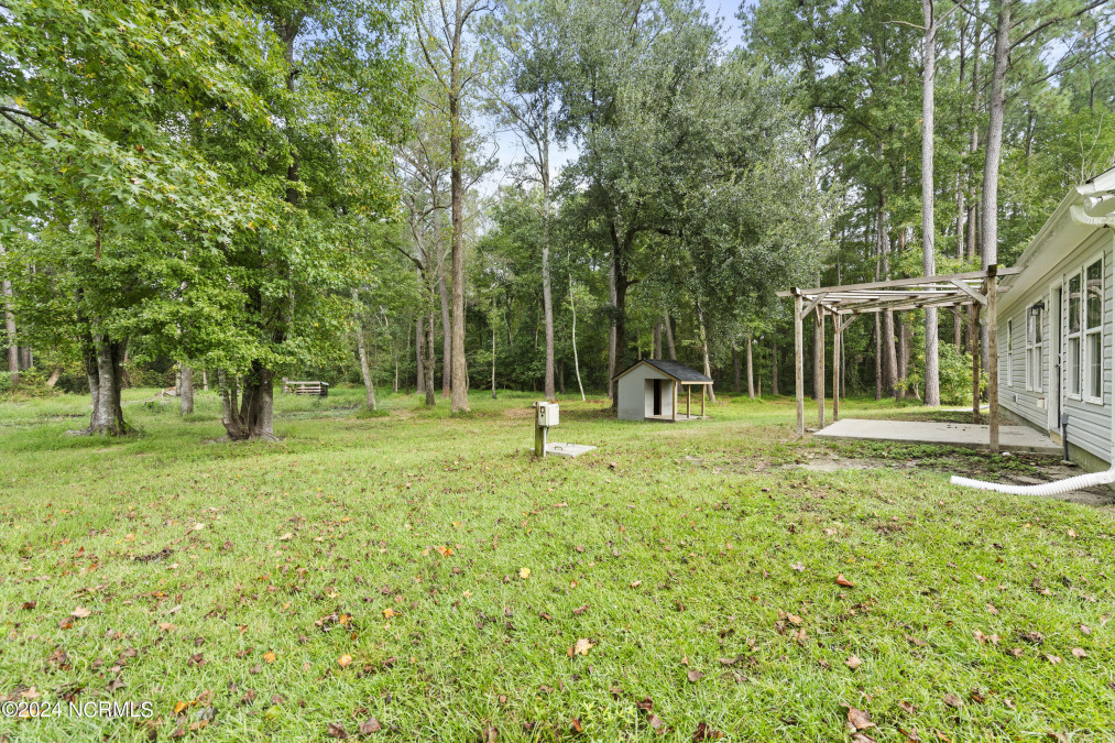 203 Wagon Ct Richlands, NC 28574