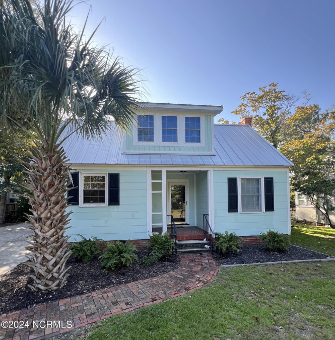 115 Noyes Ave Morehead City, NC 28557