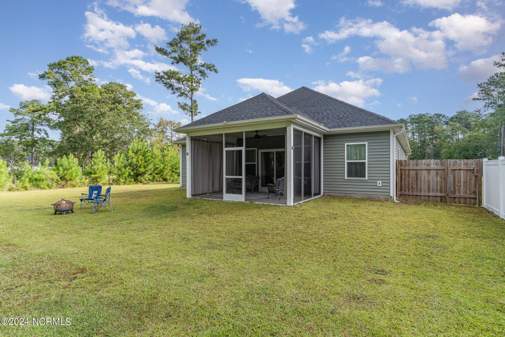 3746 Cypress Dr Little River, SC 29566