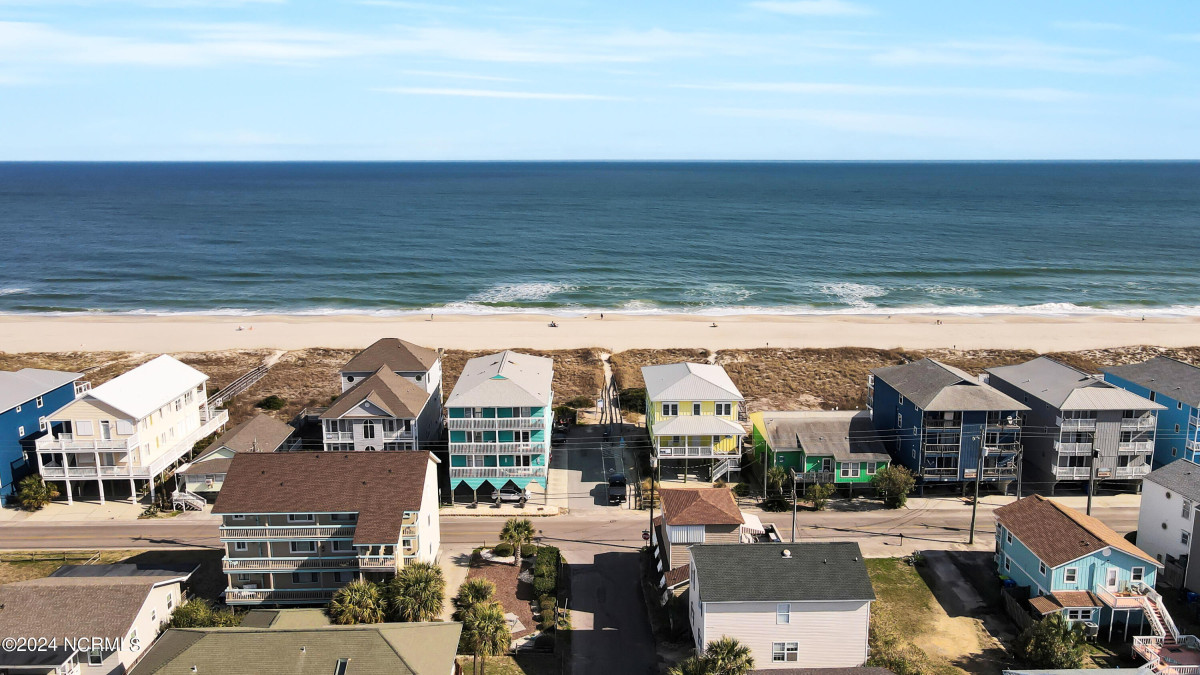 1 Sea Gull Ln Carolina Beach, NC 28428