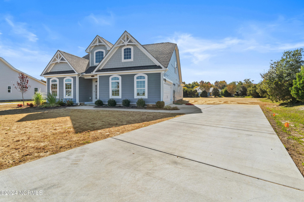 232 Quarter Horse Loop Hertford, NC 27944