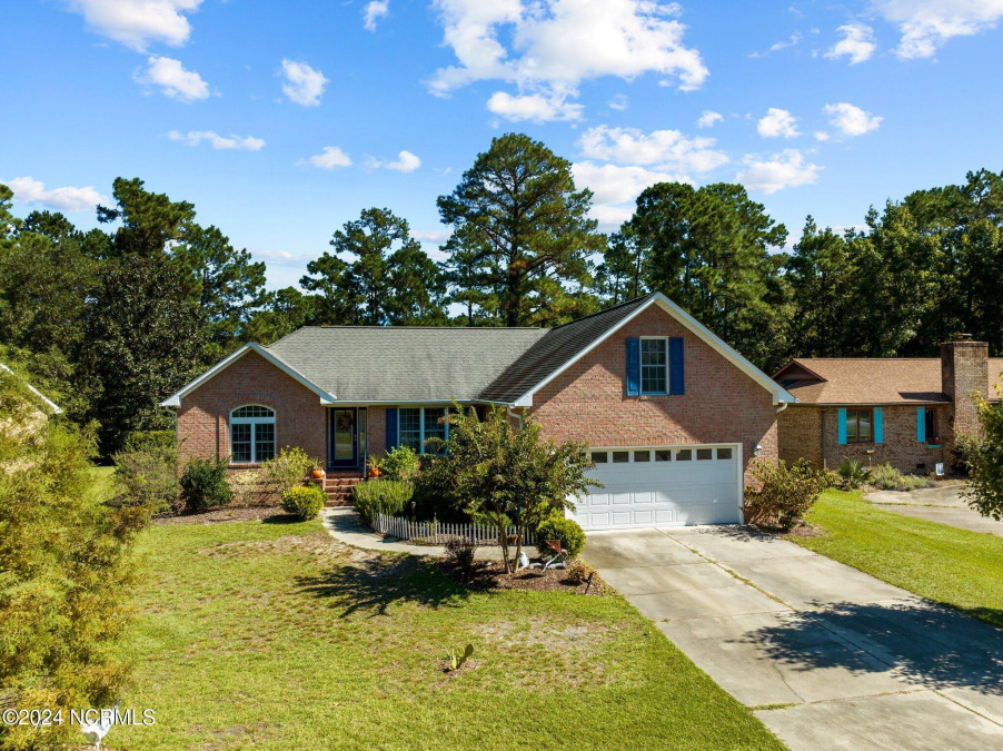 5505 Blackbeard Ln New Bern, NC 28560