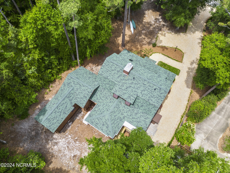 251 Oakleaf Dr Pine Knoll Shores, NC 28512