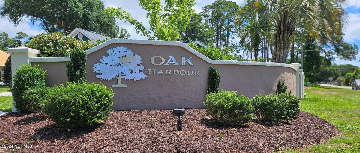 1866 Oak Harbour Dr Ocean Isle Beach, NC 28469