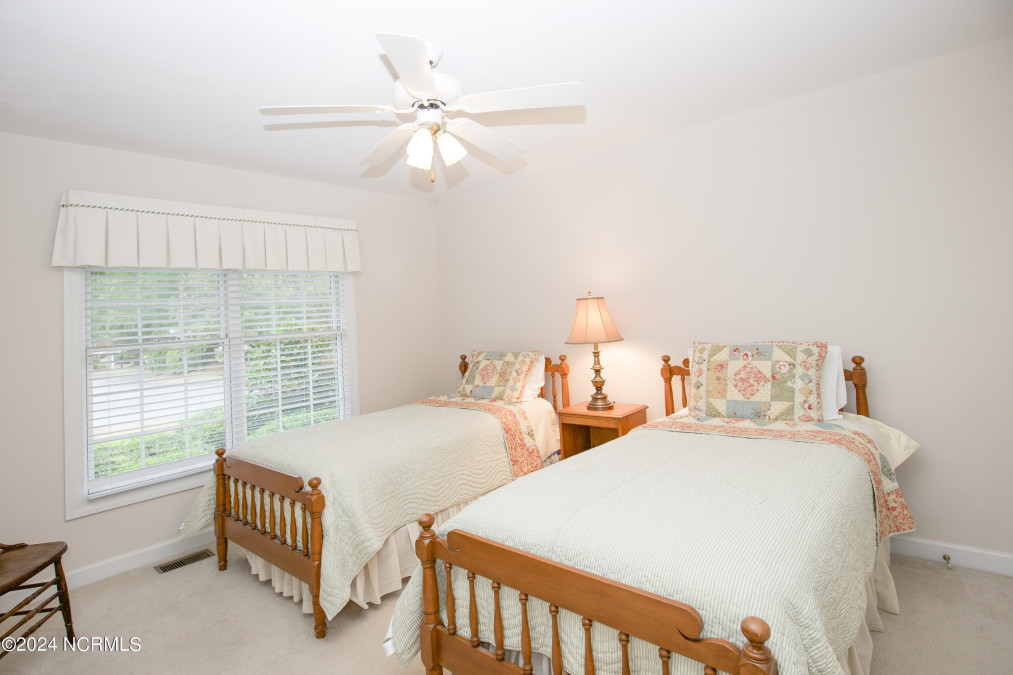 176 Starland Ln Southern Pines, NC 28387