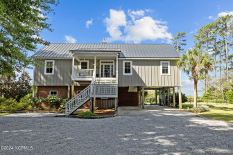 841 Russells Creek Rd Beaufort, NC 28516