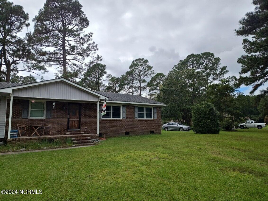 102 Arrowhead Trl Washington, NC 27889