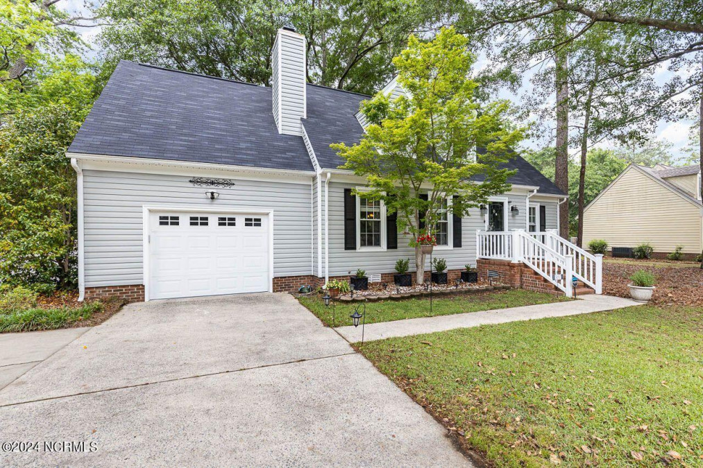 307 Goldleaf Dr Goldsboro, NC 27534