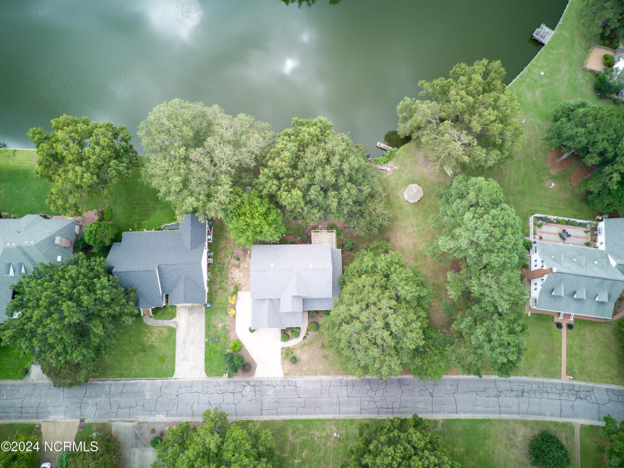 211 Lakeside Dr Edenton, NC 27932