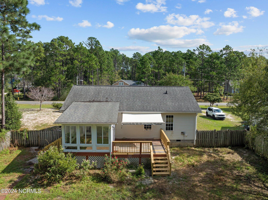 291 Pine Lake Rd Southport, NC 28461