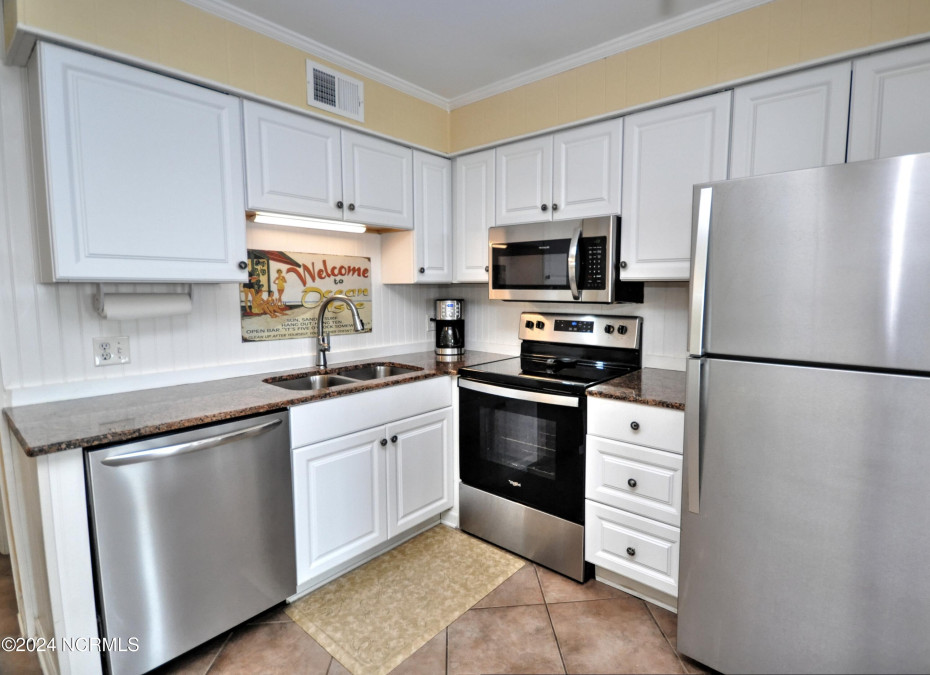 277 First St Ocean Isle Beach, NC 28469