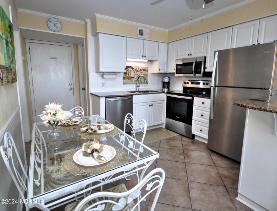 277 First St Ocean Isle Beach, NC 28469