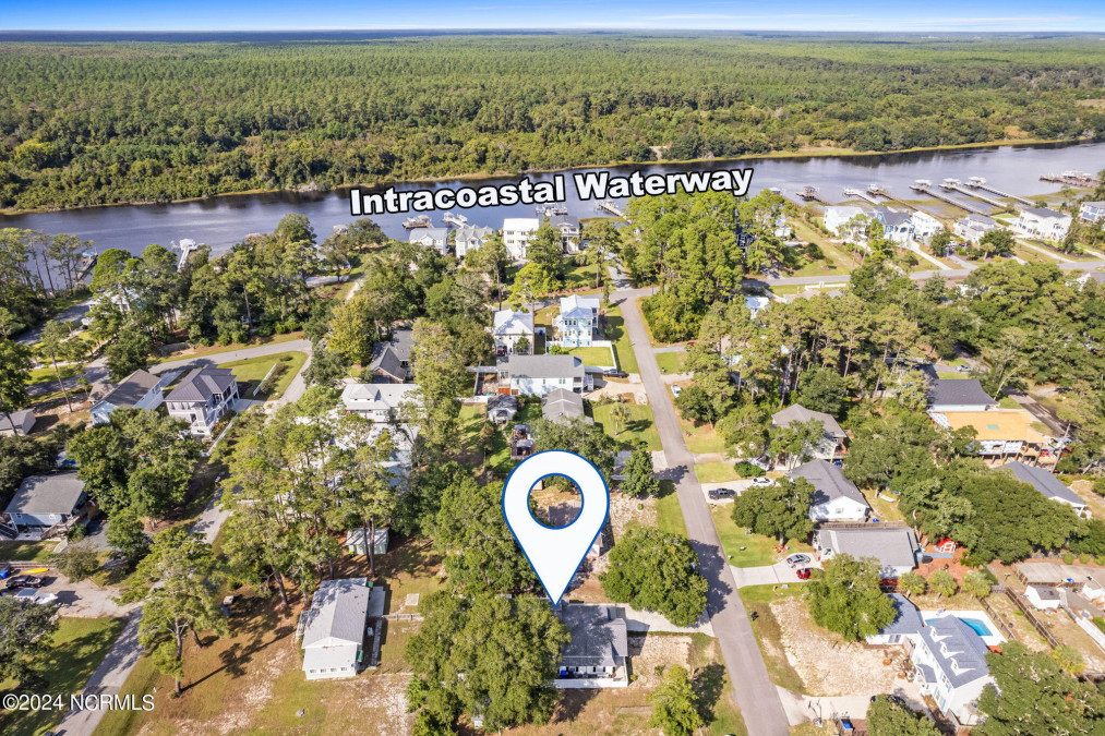 127 19th St Oak Island, NC 28465