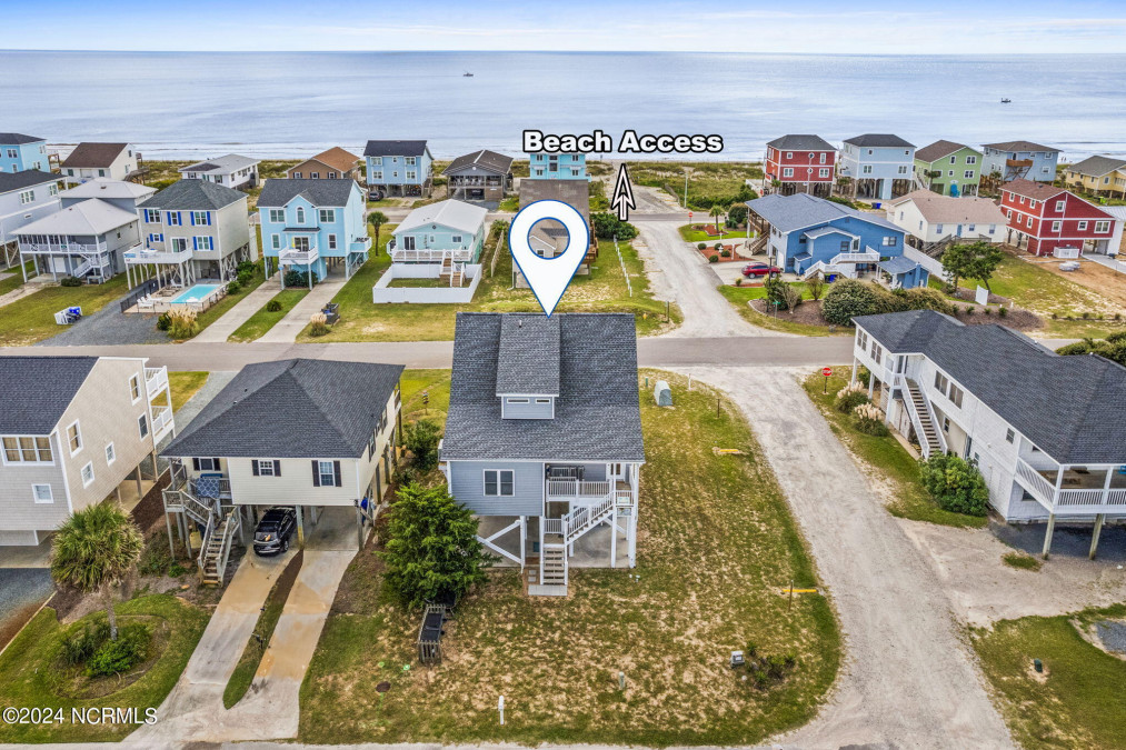 1730 Dolphin Dr Oak Island, NC 28465