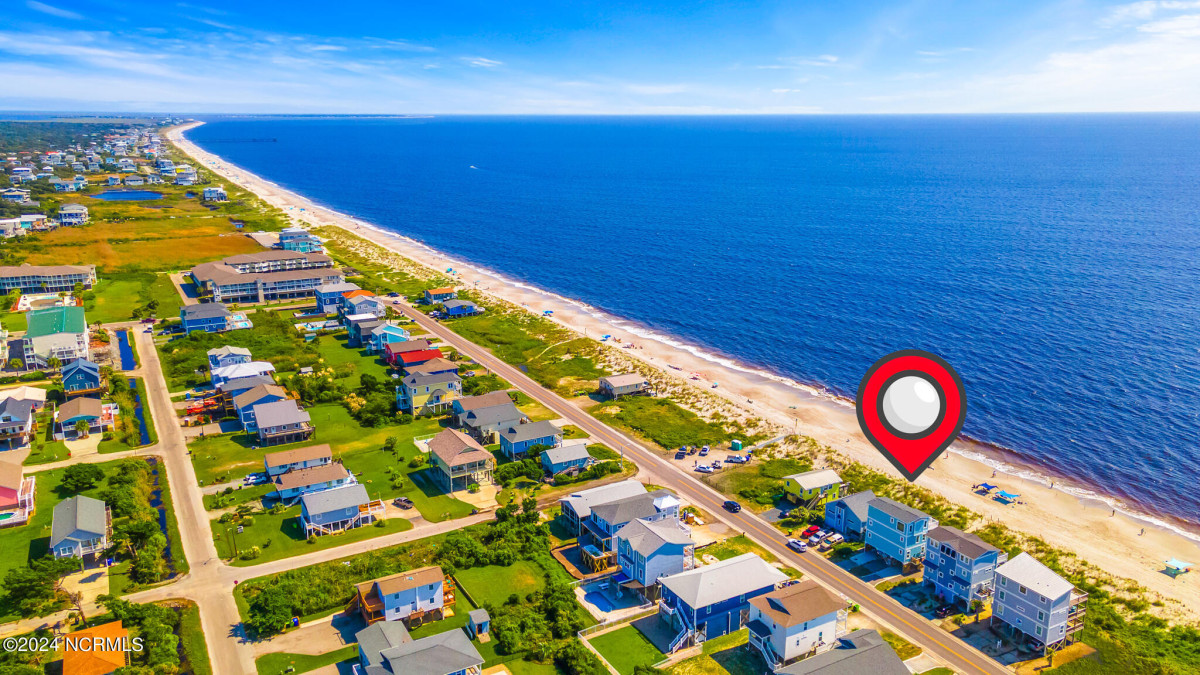 5223 Beach Dr Oak Island, NC 28465