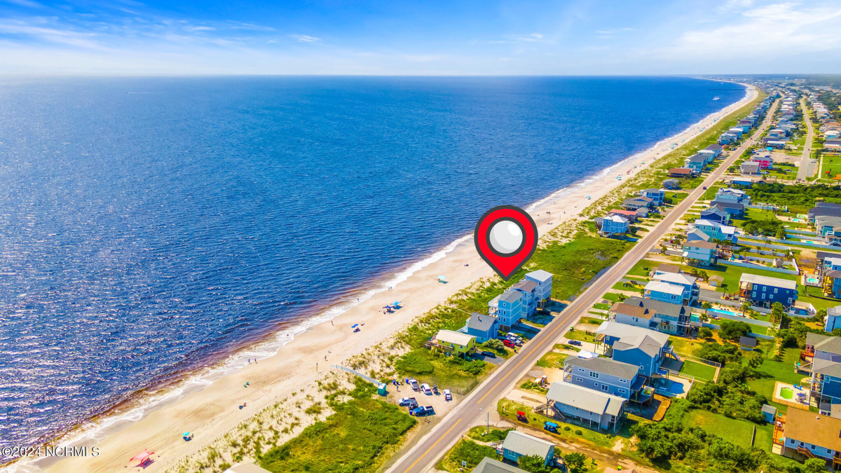 5223 Beach Dr Oak Island, NC 28465